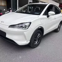 哪吒重整被否、威马又停摆："孤儿车"车主的自救指南