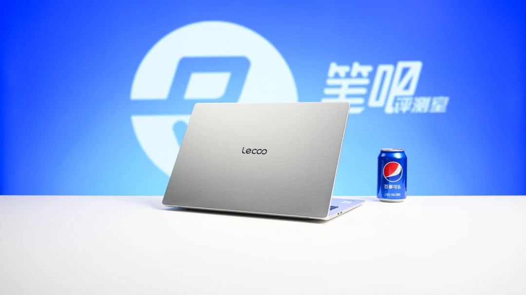戴尔8999元XPS13里那颗芯,红米要装进3000元级新本