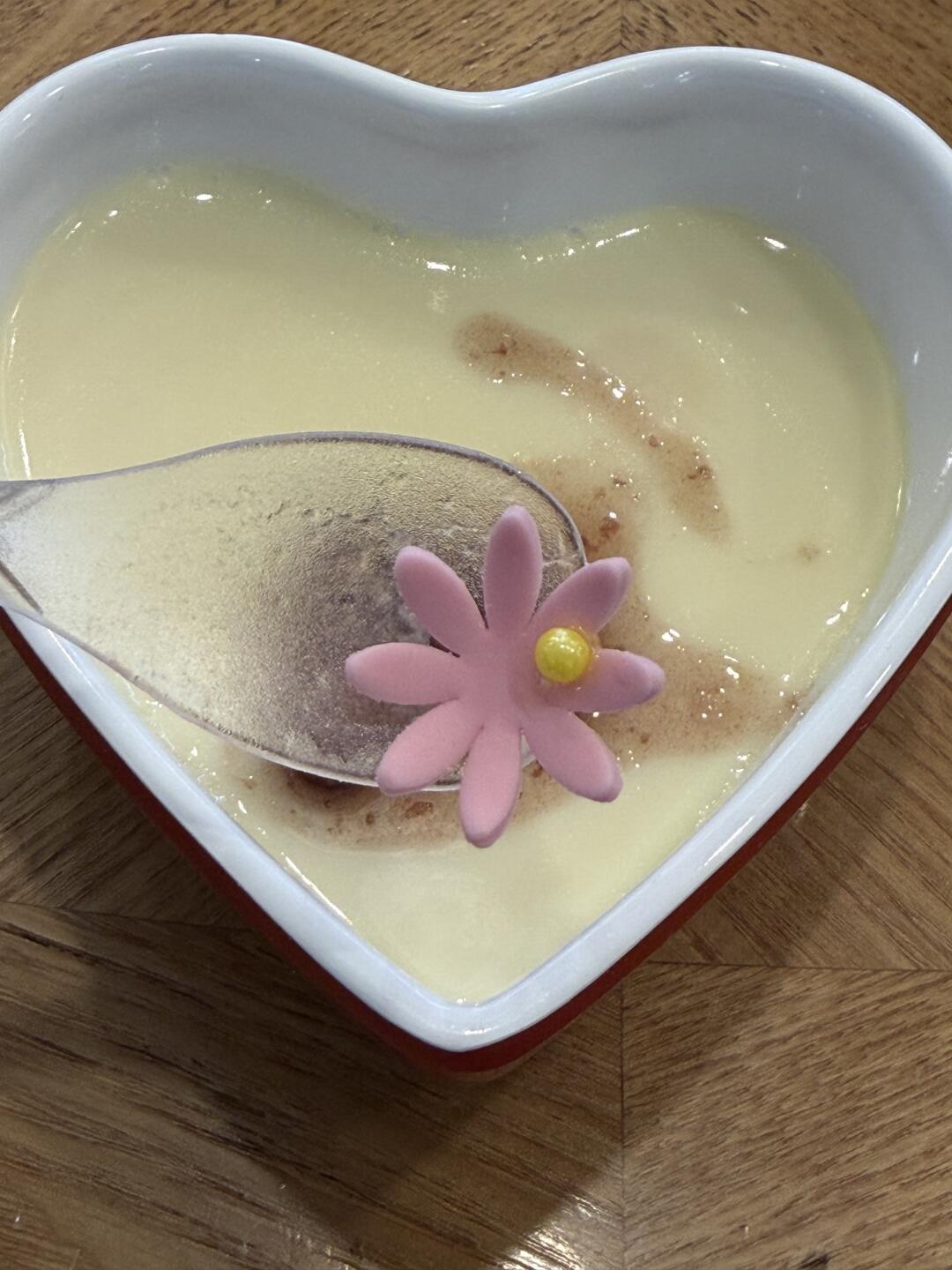 一份冰粉换一条五星好评,450元能砸掉一家店:高分低分都上了价签,这周决定