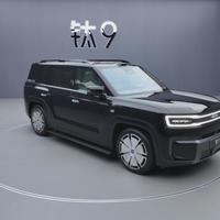 钛9实车已进店，内饰全公开：舒适配置拉满，就是后备箱有点委屈