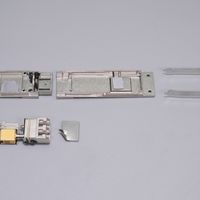 QSFP28标准设计，新易盛100G光模块拆解