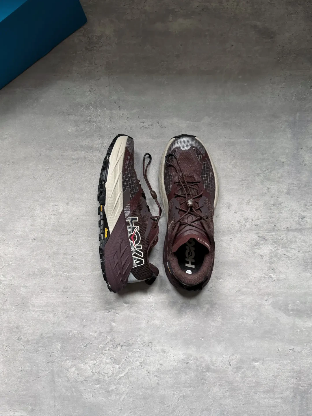 2026 双11 HOKA CLIFTON 11 GTX 雨天通勤值不值?缓震、防水、百搭三笔账|选购指南