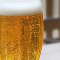 一桌菜口味太杂怎么配酒？火锅烧烤都接得住