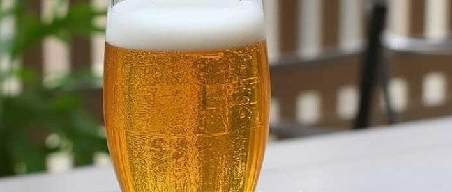 一桌菜口味太杂怎么配酒？火锅烧烤都接得住