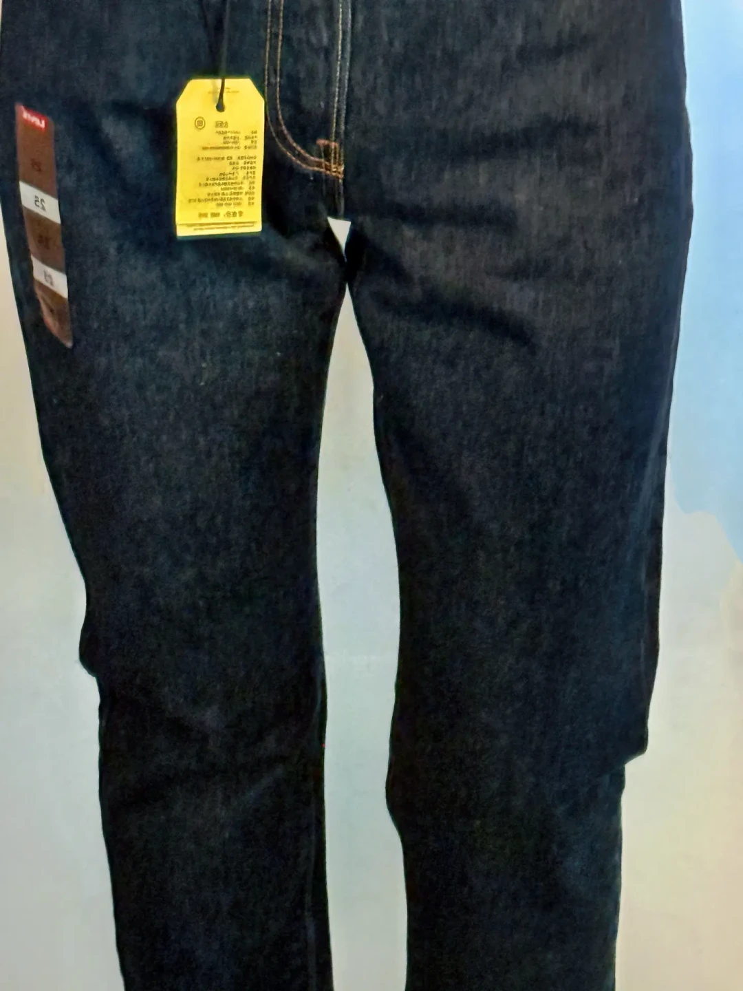 腰围对了、裤长翻车:双11买Levi's,先把这条“内长线”量明白再下单
