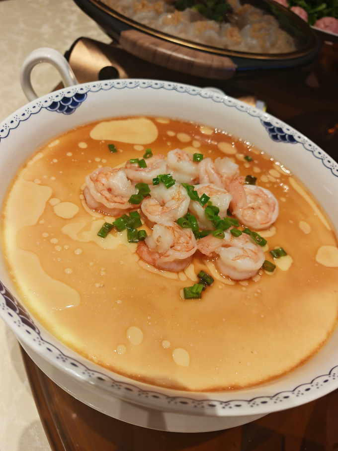 聚会餐饮