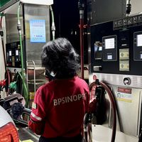 揭秘“加油站柴油普遍掺水”谣言：从炼厂到油枪的品控真相