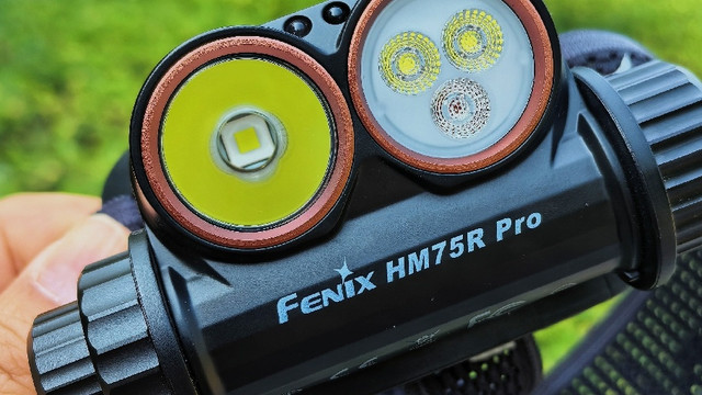 菲尼克斯HM75R Pro头灯测评