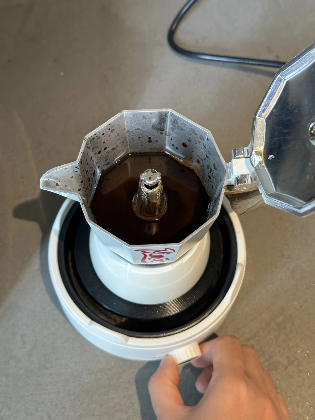 比乐蒂单阀煮不出油脂是缺陷吗?对完全网30多篇油脂帖与压力账:改阀、买双阀、调火候,都买不来9bar的crema