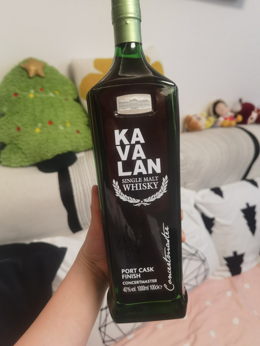 标签上都写着“波特桶”,噶玛兰却藏了6个版本:Colheita刚到货,先分清40°绿瓶和61.8°单桶再囤