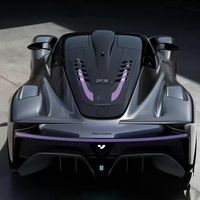 极越前首席设计师发了张“绝唱”合影：07GT、09、ROBO X三台未完工车，我把它们挂在重整资产台账上对完账