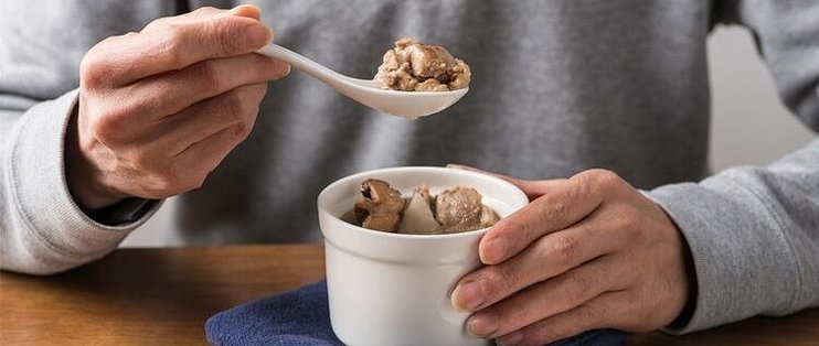 羊肉是肿瘤的“发物”？错！不想癌细胞恶化，3类食物才真要少吃