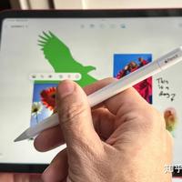 iPhone Duo 订单从 12 月提至 10 月：供货初现缓解，溢价先崩了