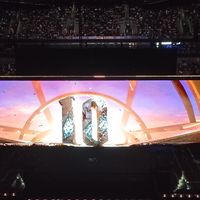 《八千里路明月照》成“LPL出征单曲”：一首粉丝填词版的国风底子与科举隐喻
