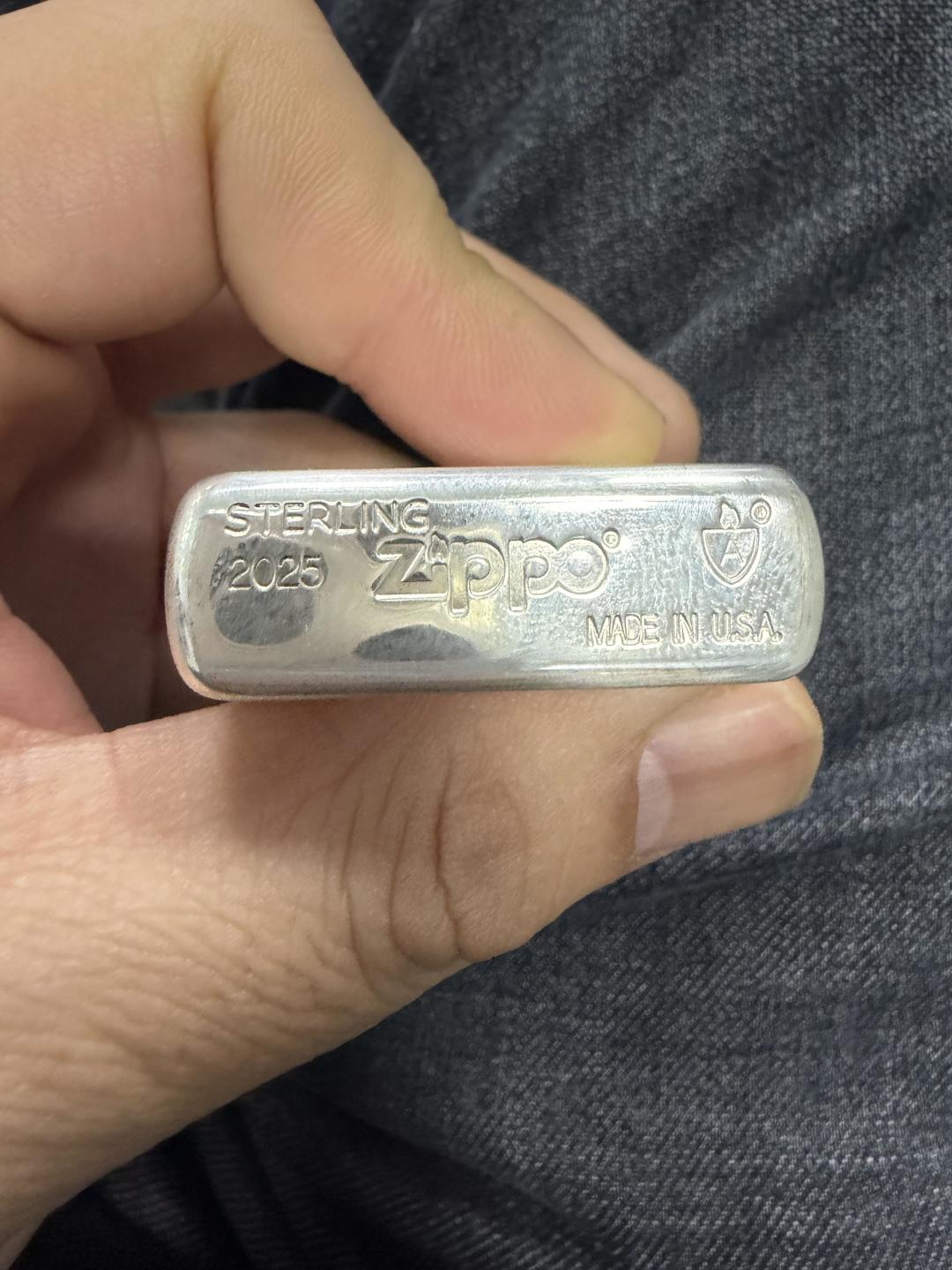双11刷到你手机的ZIPPO,一半是