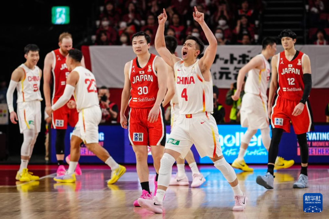 王俊杰31分之夜没有点名,但11月那两场客场,每个回合都得回答他那句话