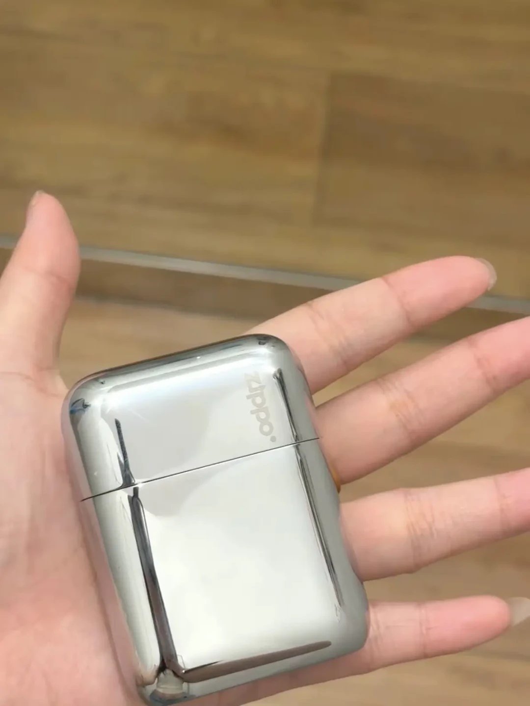 ZIPPO做起了剃须刀，三个