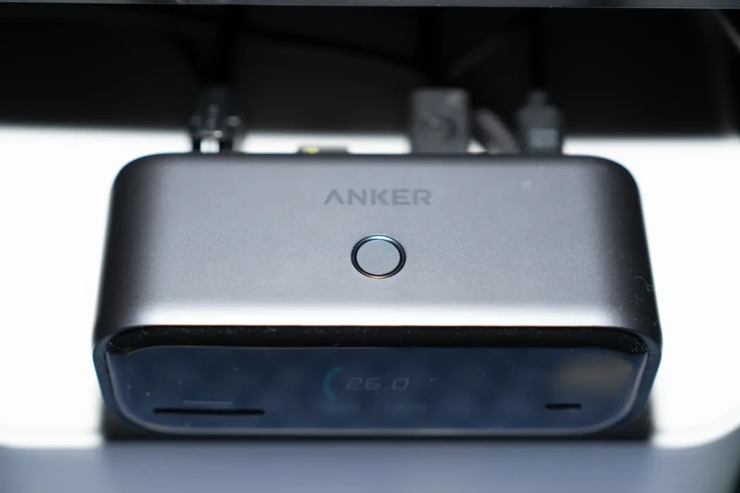 双十一蹲安克桌面拓展坞,先对这四个数:100W只给电脑80W、双4K刷回60Hz、Mac三屏只剩双屏、联名多花100元买了什么