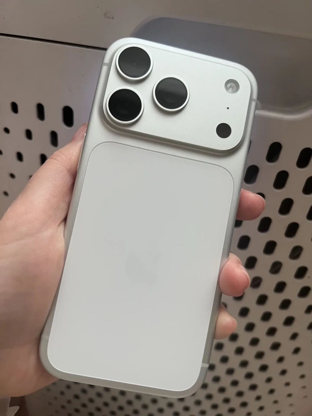 喜欢被电就买iPhone 17吧?先分清你被的是哪种电