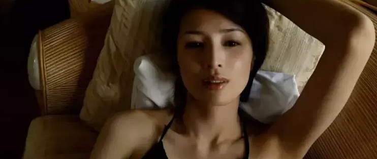 从初恋女友到疯批骗子！岛国女神长泽雅美凭啥封神