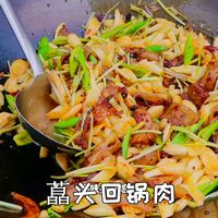 这才是回锅肉最好吃的做法，用四川藠头来炒