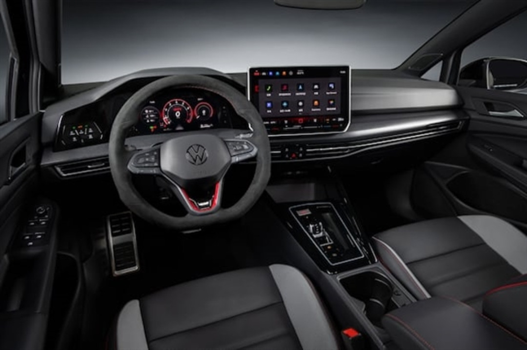仅100台！大众高尔夫GTI 50周年限量版开启预售：专属深苔绿太帅