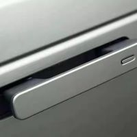 拒绝当“小白鼠”！车主吐槽新车Bug，工信部新规能终结吗？