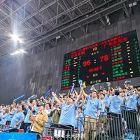 北京96-78击败广东取得两连胜：广东防守退步近9分，过渡期阵痛大于18分差距