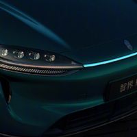 智驾“小蓝灯”拟进国标统一成蓝绿色：只有L3及以上才能点亮，不能手动开关