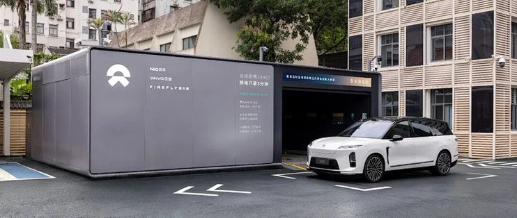 吉利把6.4亿和470座站放进蔚来：先进换电站的是网约车，私家车还没排上