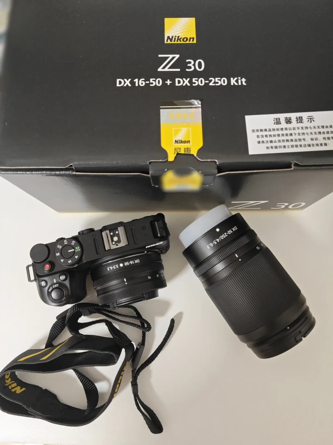 Z30六天跌500、佳能补货反而更贵：双11相机这3种价签别盲信