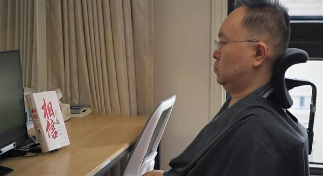 赔偿款一分不留全数捐赠!蔡磊给渐冻病友捐了10台海尔呼吸机