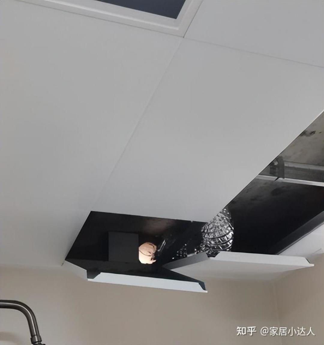 天一冷卫生间就返味?先别换地漏,倒半杯水就知道坏没坏