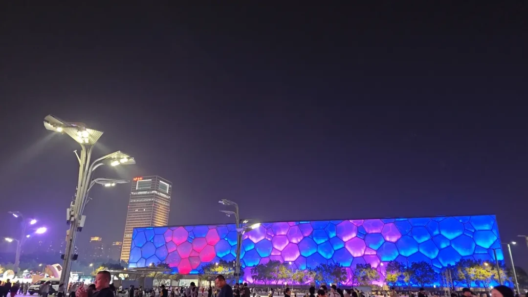 鸟巢暴雨又上热搜:秋冬体育场门票,先看