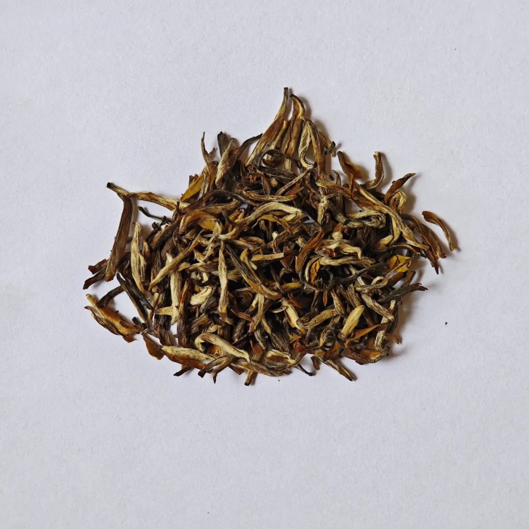泡好忘喝的张一元放出一层