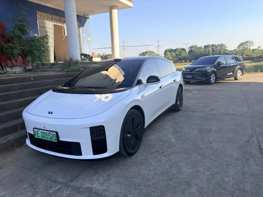 关了AC就臭、开了AC