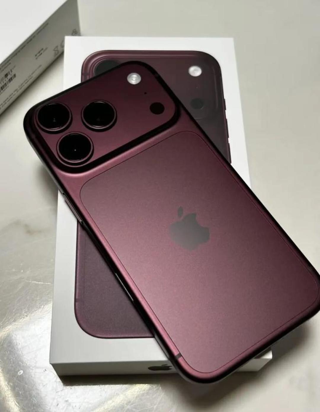 iPhone 18 Pro 双11减300元,剩下500元得靠旧机换
