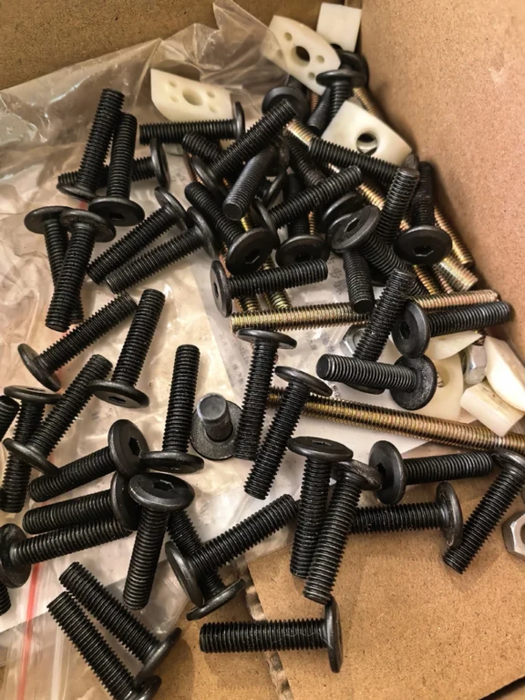 给栖作配对前，先去量一下你家旧床架：可拆卸床垫翻车的坑，很多不在床垫里