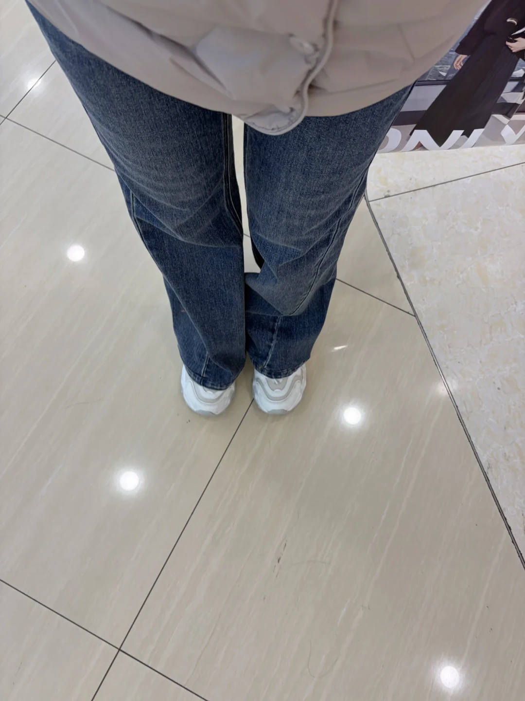 ONLY牛仔裤双11:第一眼绊住你的不是价格,是码数——平时穿M的,在这可能要小一码