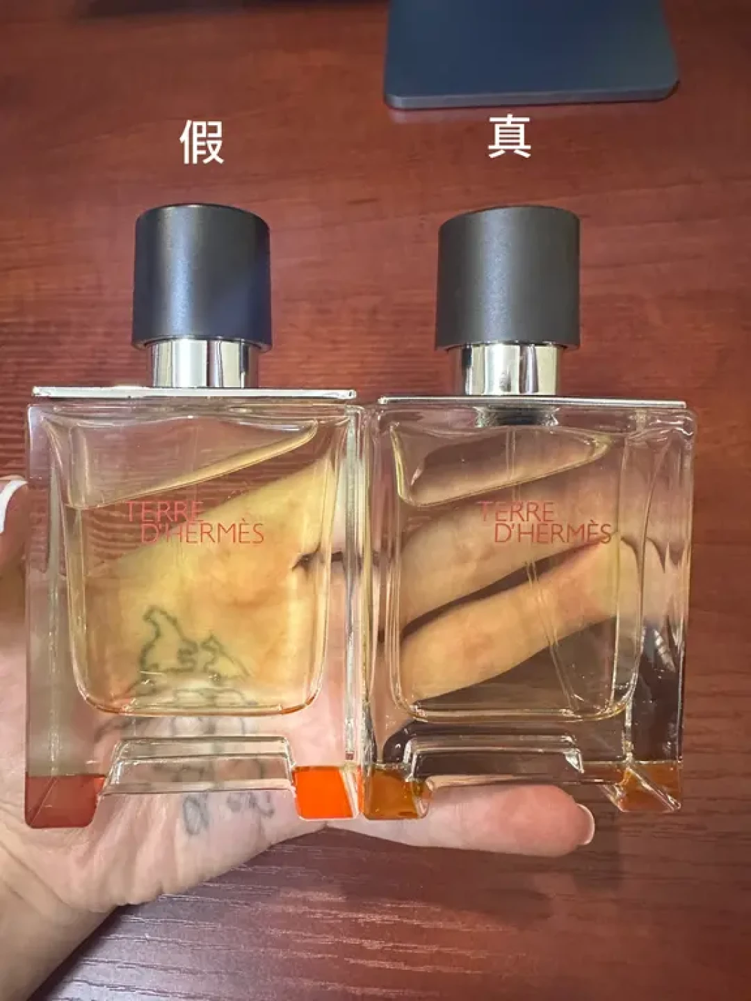 「买到假香水比真香还好闻」撞上「真瓶假液被罚超千万」:双11首瓶正装的穿香党,锁单前先把价梯、真伪、小样这三本账对完