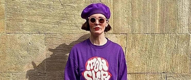 50多岁的中老年女性：比披丝巾更可怕的是塞衣角，显胖还非常显老