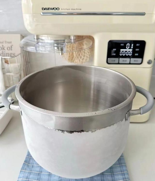 2026 多款厨师机实测对比：揉面出膜怎么挑