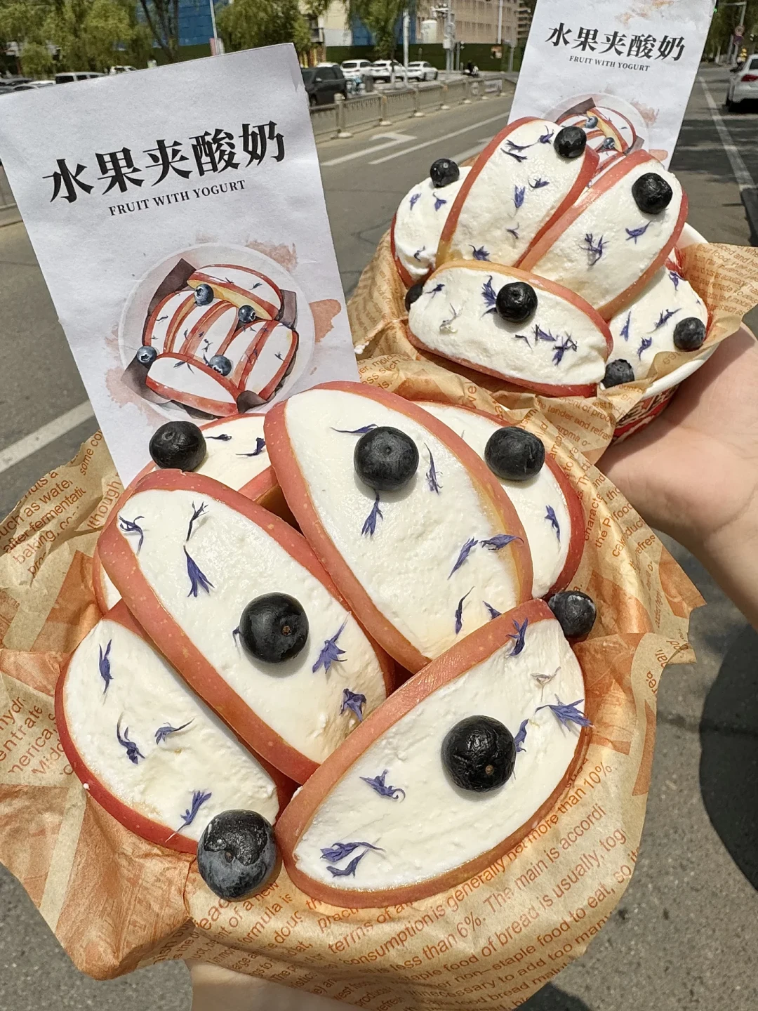 新华社带火巴音淖尔,鄂尔多斯秋色倒计时:百元一卡通刷遍沙漠与湖
