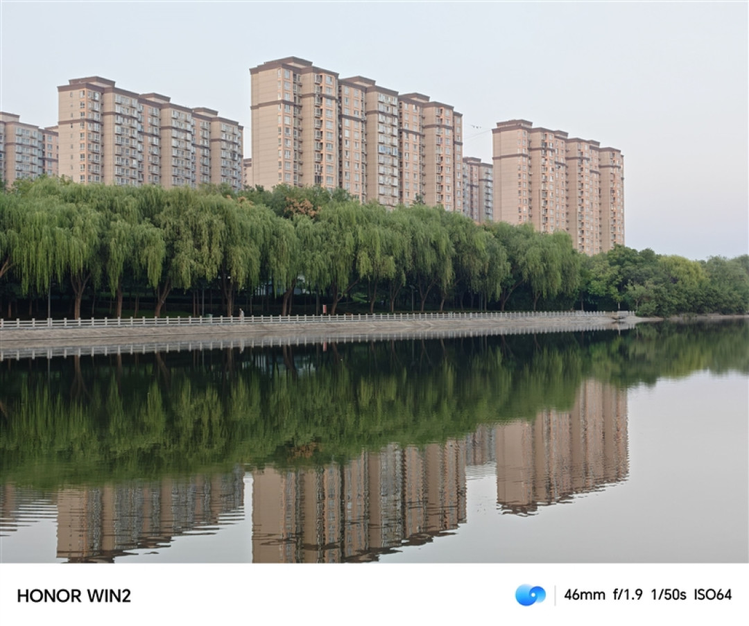 2K 185Hz屏幕+双风扇散热!荣耀WIN2手机评测:手游玩家首选的年度T0电竞夯机