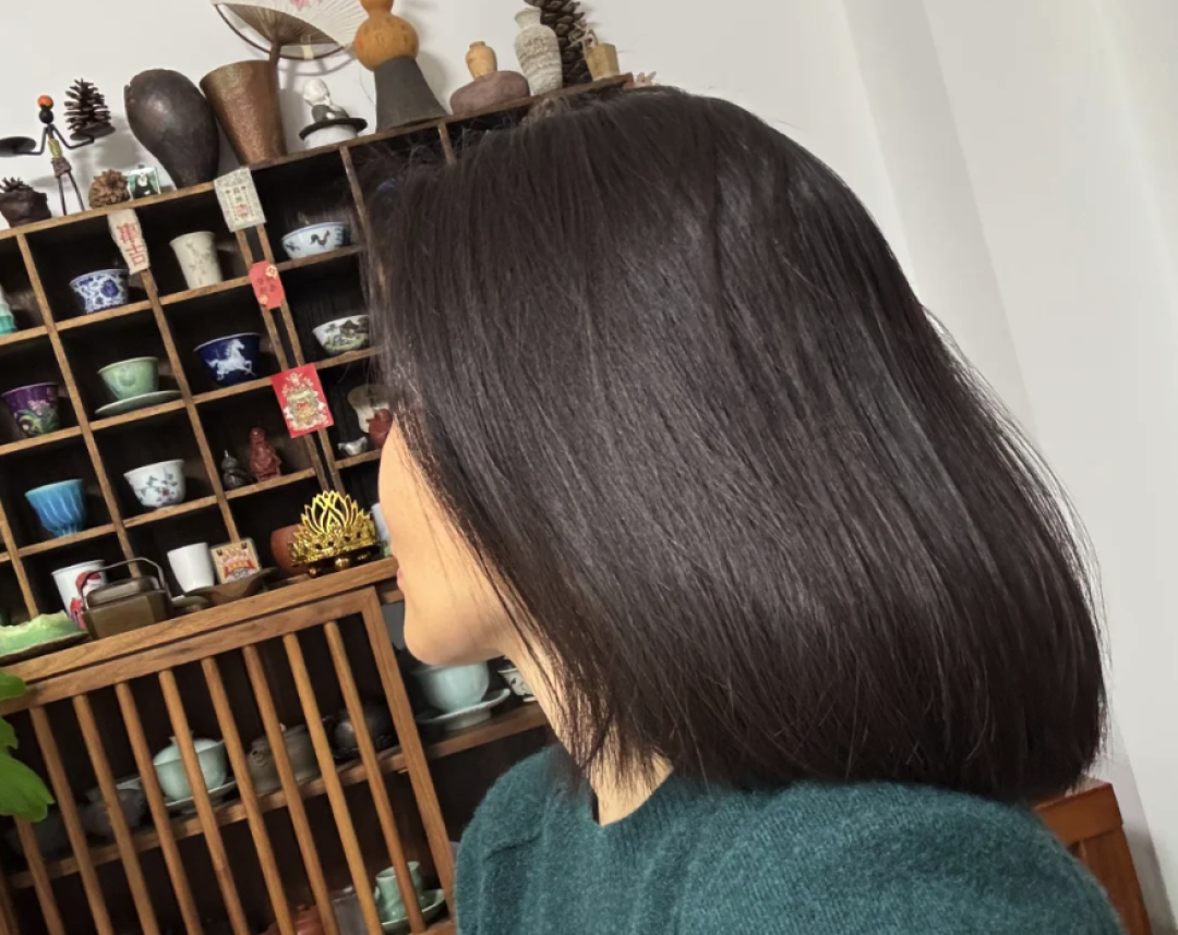 洗完头自然风干更防脱?错了,湿着头发不吹反而更伤