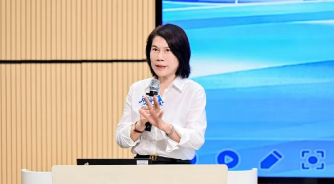 72岁董明珠:有人喊我奶奶 我很不开心 人老不老要看内心有没有梦想