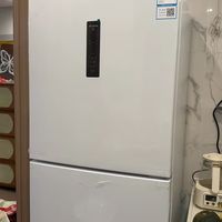 美菱离子净 271L 三门冰箱，小户型租房家用优选