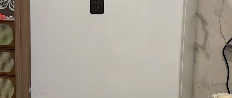 美菱离子净 271L 三门冰箱，小户型租房家用优选