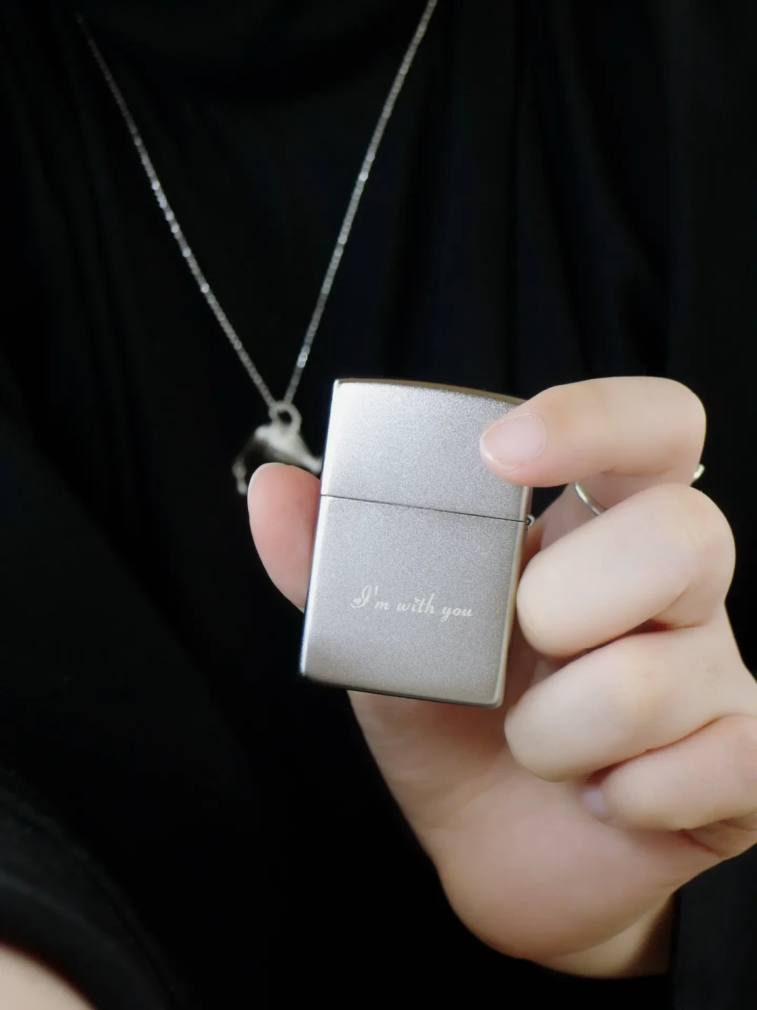 一只刻错名字的Zippo：双11送礼前，我把刻字退不了、卖不掉、刻错这三笔账全排完了