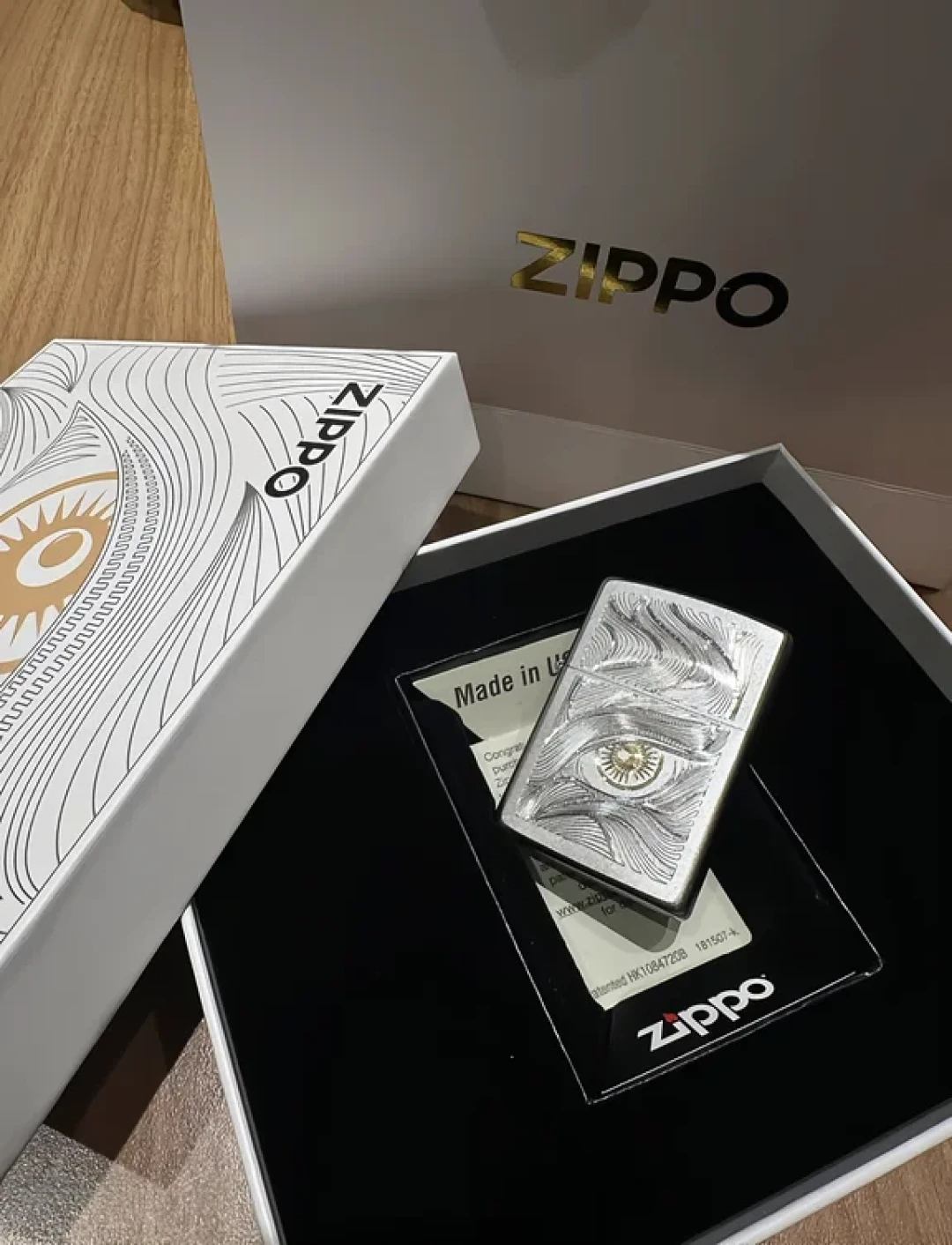 一只刻错名字的Zippo：双11送礼前，我把刻字退不了、卖不掉、刻错这三笔账全排完了
